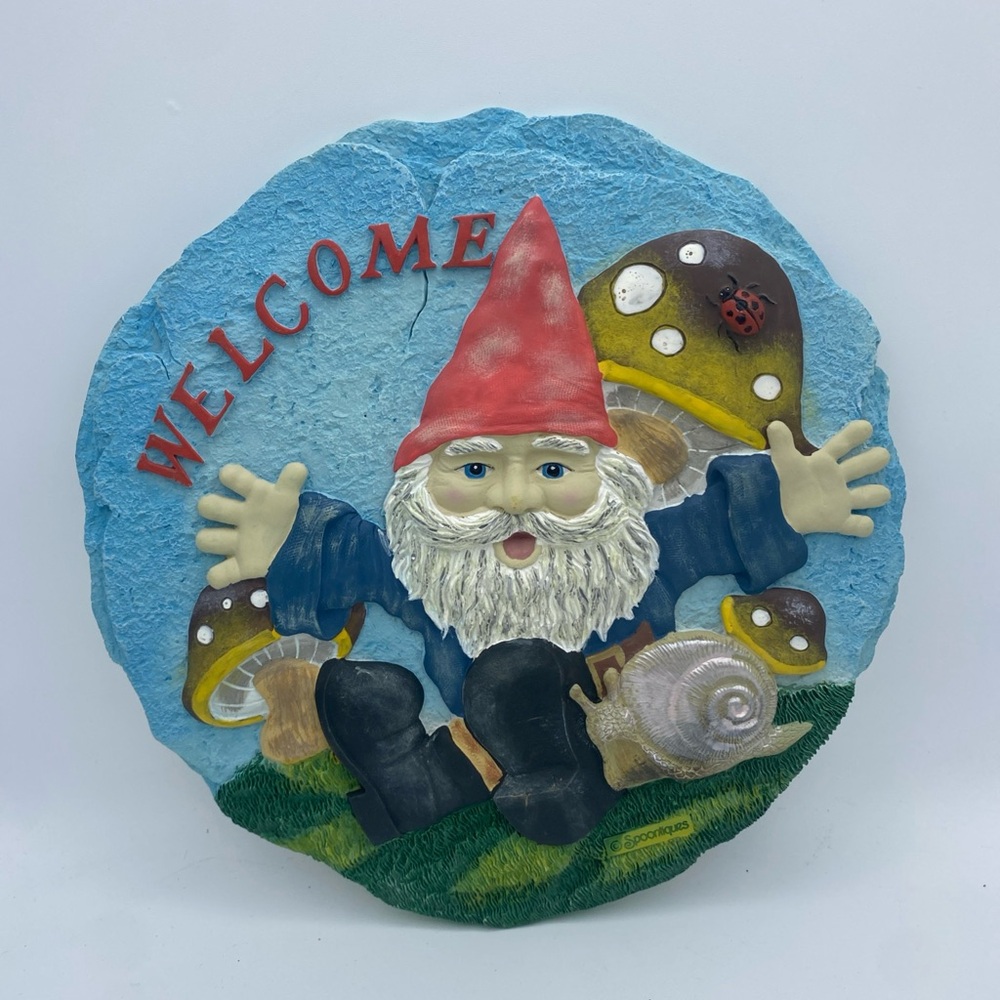 Welcome Spoontiques Gnome W/ Mushrooms Stepping Stone Garden Wall Decor 9.5”